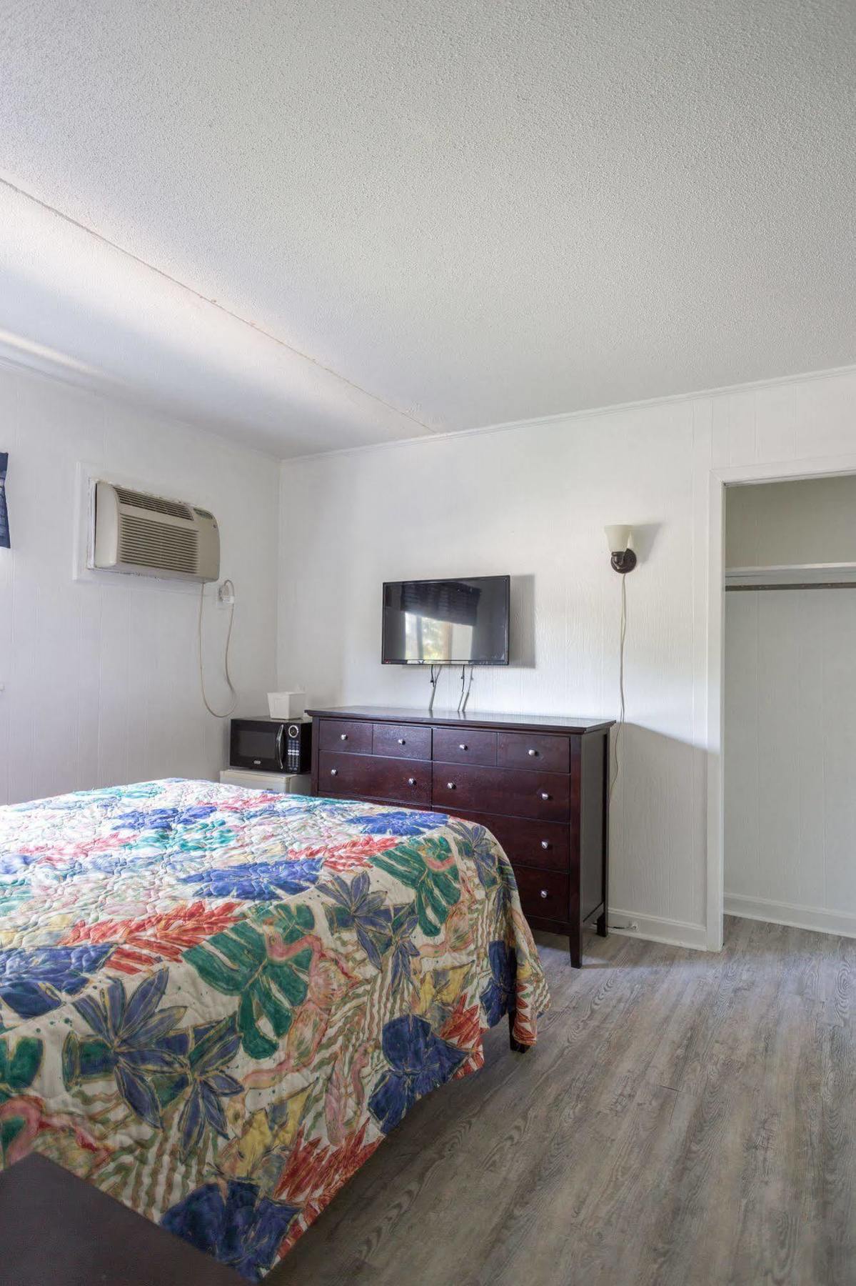شاطئ ميرتل Carolina Tarheel Motel المظهر الخارجي الصورة